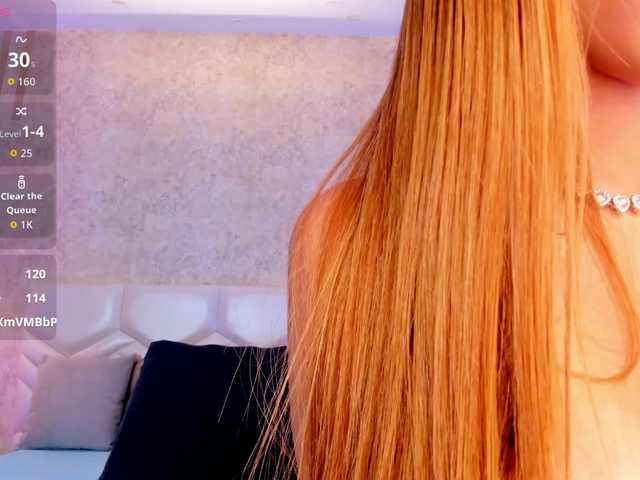 AriiNovoa live cam on BongaCams
