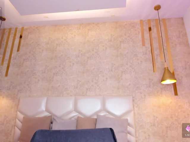 AriiNovoa live cam on BongaCams
