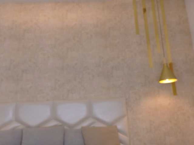 AriiNovoa live cam on BongaCams
