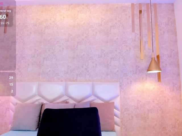 AriiNovoa live cam on BongaCams
