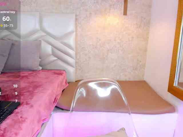 AriiNovoa webcam