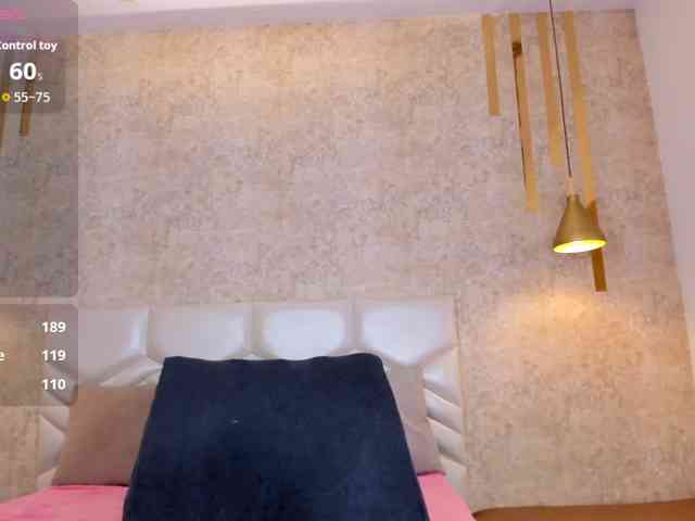 AriiNovoa webcam