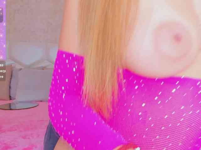 AriiNovoa Sex Cam Show
