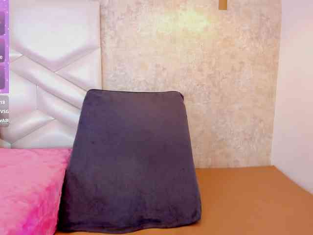 AriiNovoa webcam