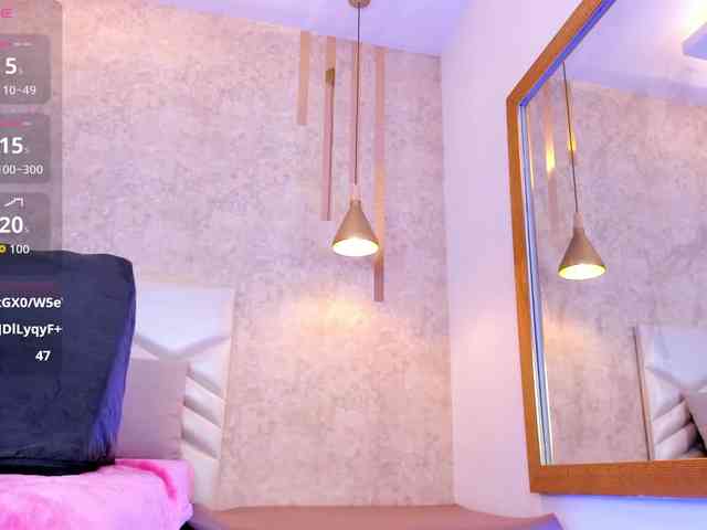 AriiNovoa Live Webcam on BongaCams