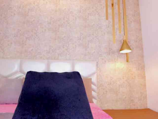 AriiNovoa webcam