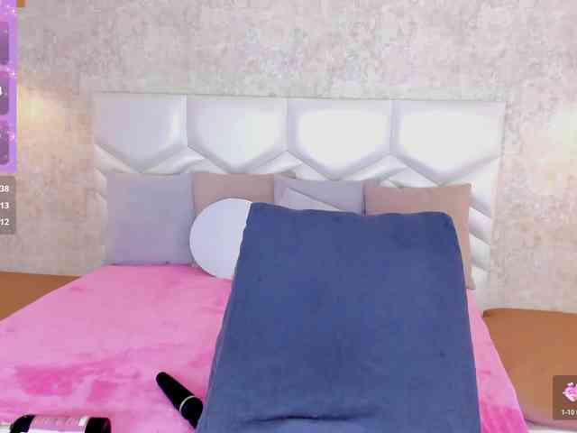 AriiNovoa webcam