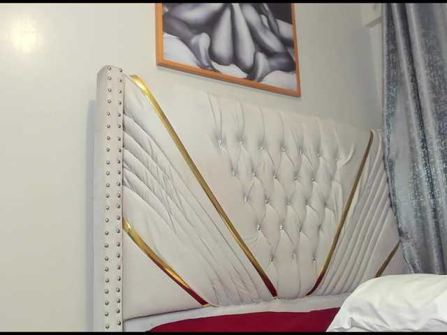 Little-Freak live cam on BongaCams