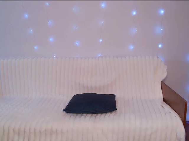 -Lina-'s BongaCams show and profile