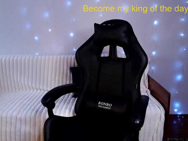 -Lina-'s BongaCams show and profile