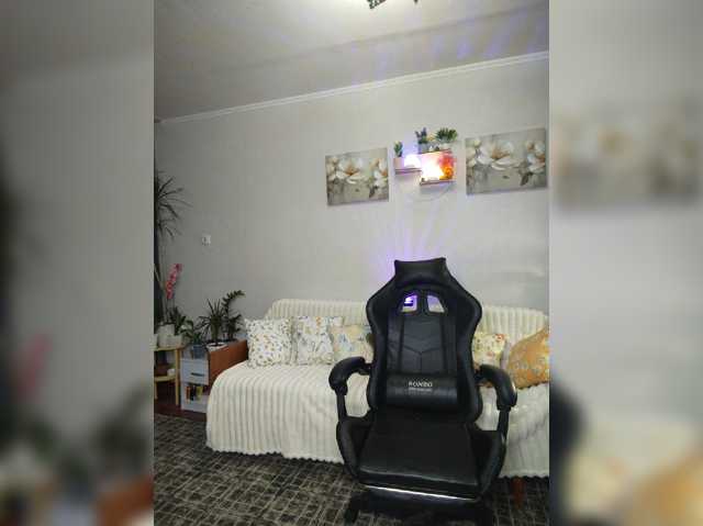 Lina live cam