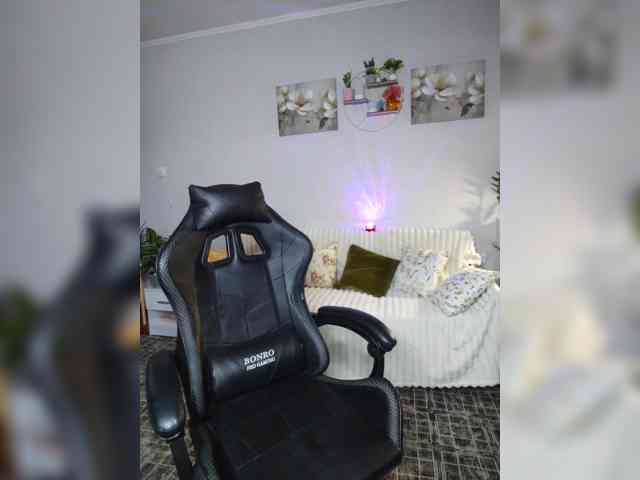 -Lina- webcam