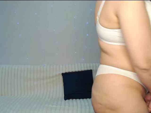 -Lina- webcam