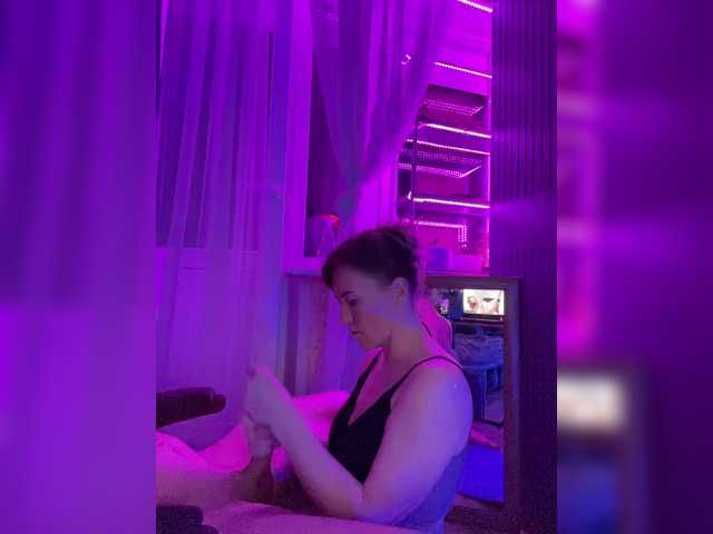 razvedos5 live cam on BongaCams