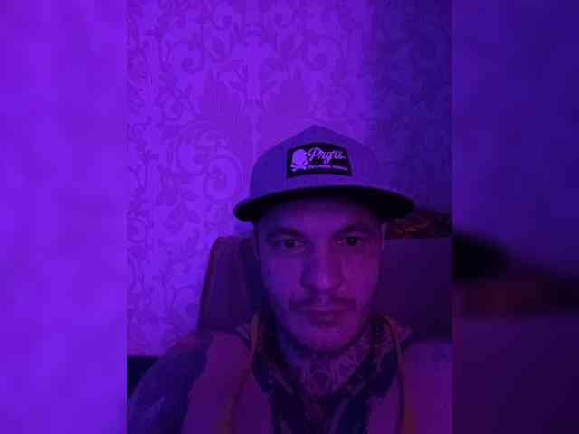 Modèle: hard_Lux