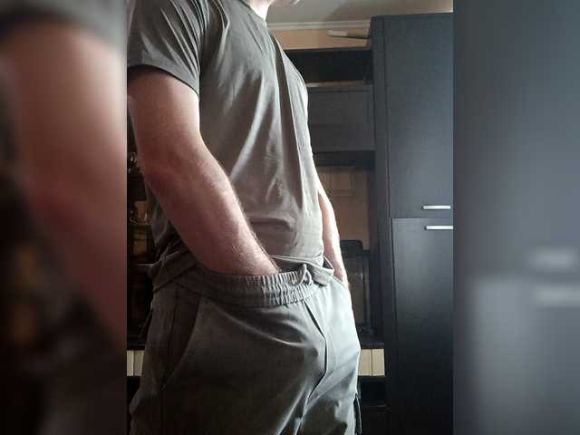 Maxi228a, 23 y/o - Live Cam on BongaCams