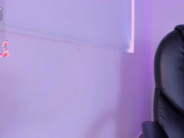 salma-isawwi live cam on BongaCams