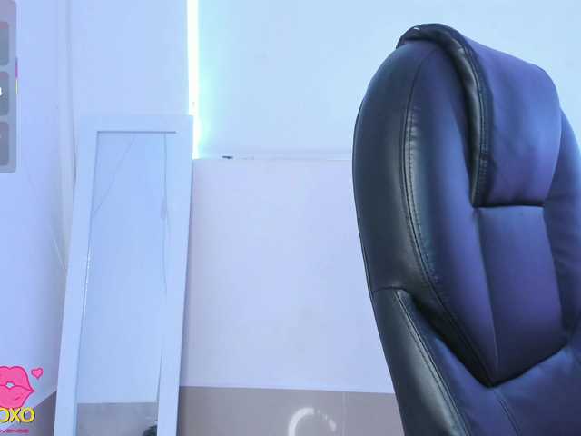 salma-isawwi live cam on BongaCams