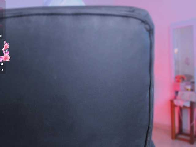 salma-isawwi live webcam show