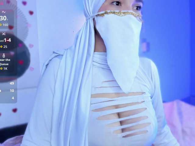 salma-isawwi live cam on BongaCams