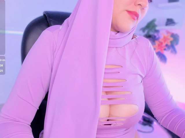 salma-isawwi live cam on BongaCams
