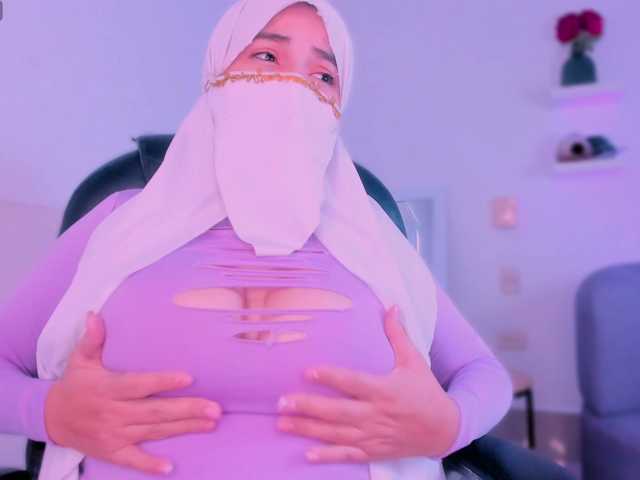 salma-isawwi live cam on BongaCams