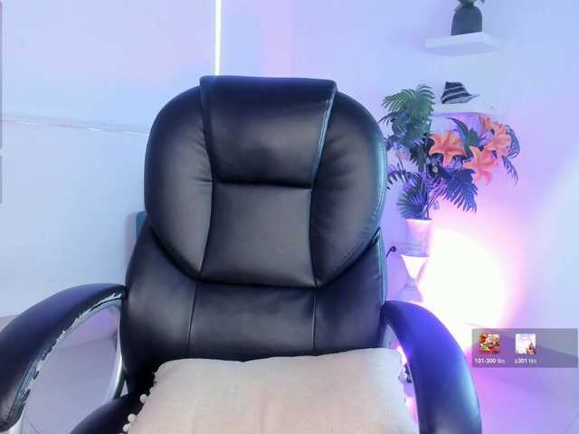 salma-isawwi live cam on BongaCams