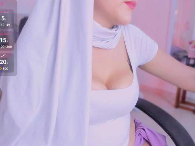 salma-isawwi live cam on BongaCams