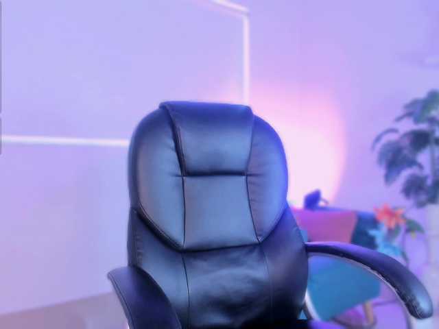 salma-isawwi live cam on BongaCams