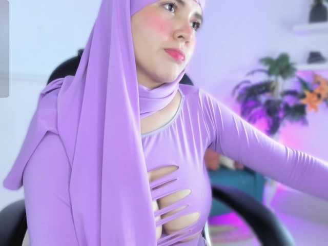 salma-isawwi live cam on BongaCams