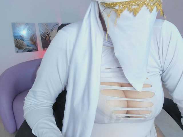 salma-isawwi's BongaCams show and profile