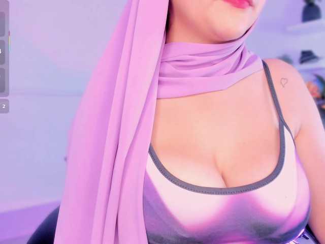 salma-isawwi live cam on BongaCams