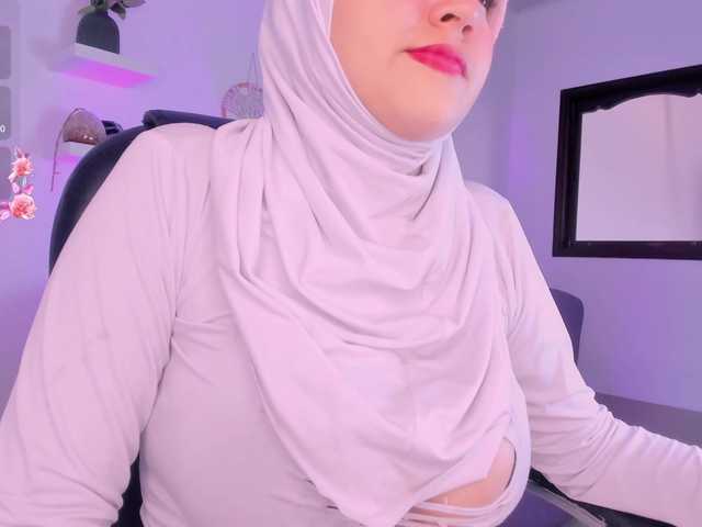 salma-isawwi live cam on BongaCams