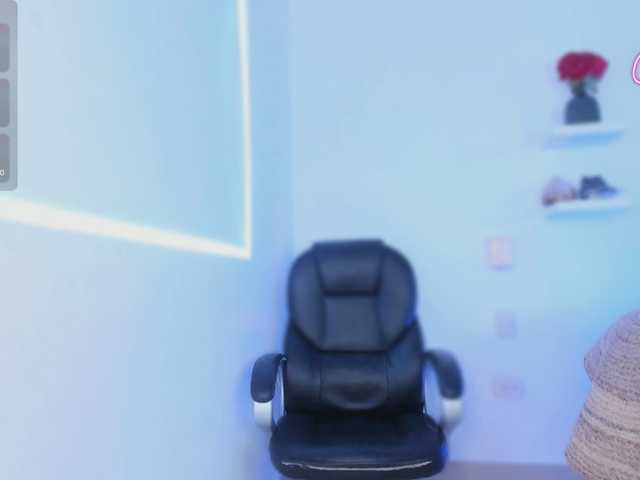 salma-isawwi live cam preview