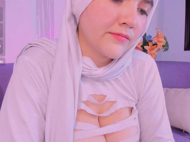 salma-isawwi live cam on BongaCams