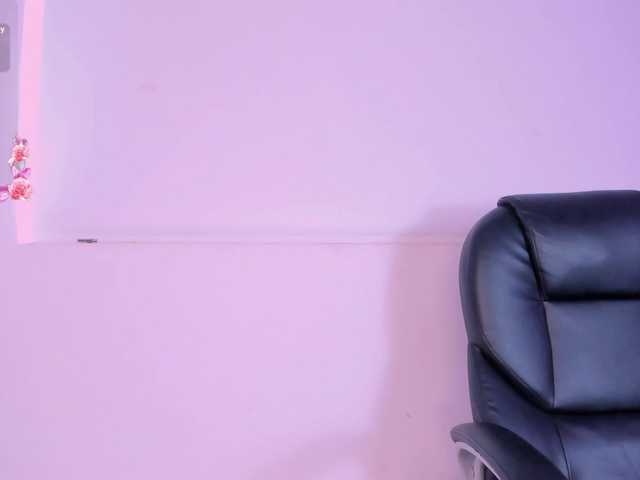 salma-isawwi live cam on BongaCams