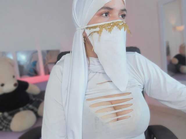 salma-isawwi's BongaCams show and profile