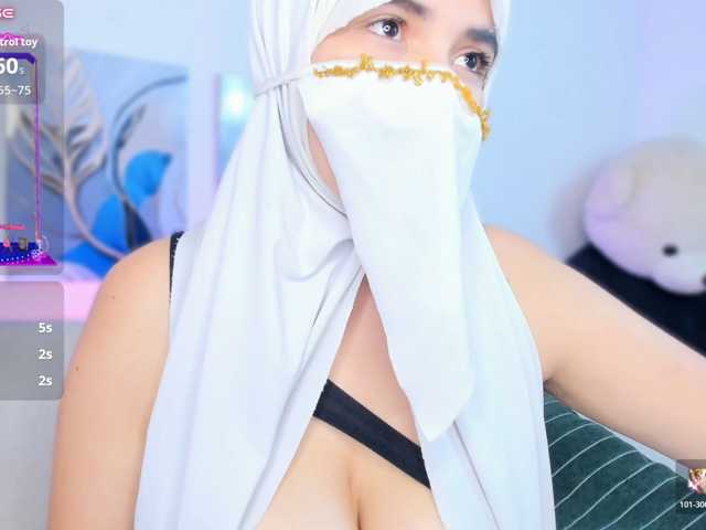 salma-isawwi live cam on BongaCams