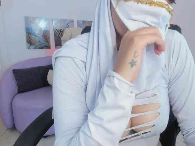 salma-isawwi webcam