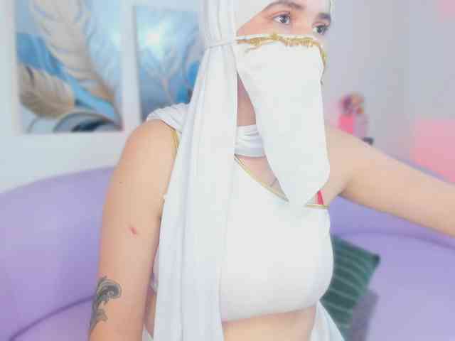 salma-isawwi webcam