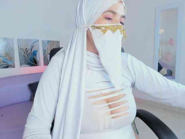 salma-isawwi webcam