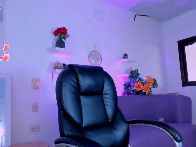 salma-isawwi webcam