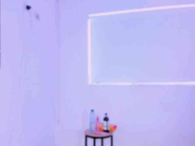 salma-isawwi webcam