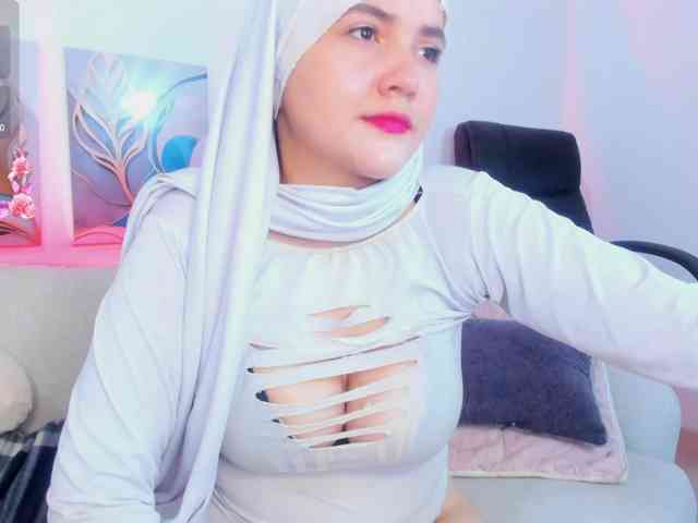 salma-isawwi webcam