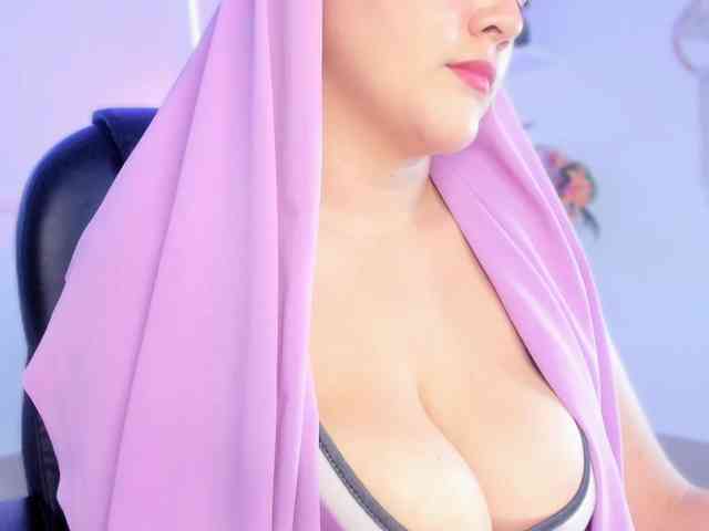 salma-isawwi webcam