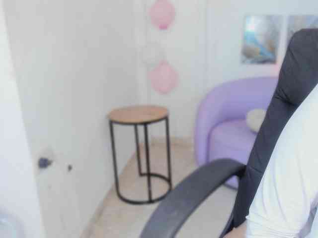 salma-isawwi webcam