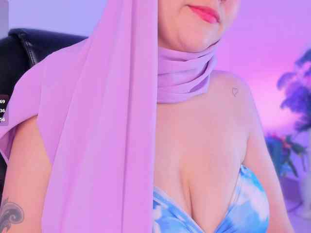 salma-isawwi webcam