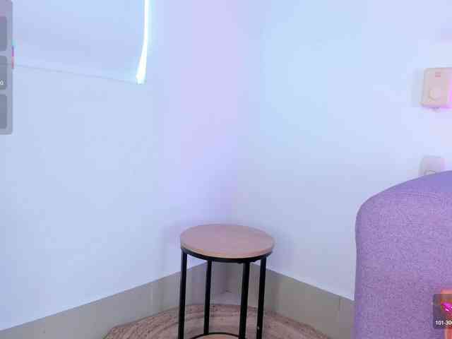 salma-isawwi webcam