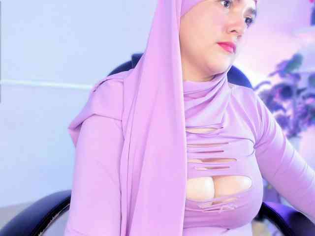Model: salma-isawwi