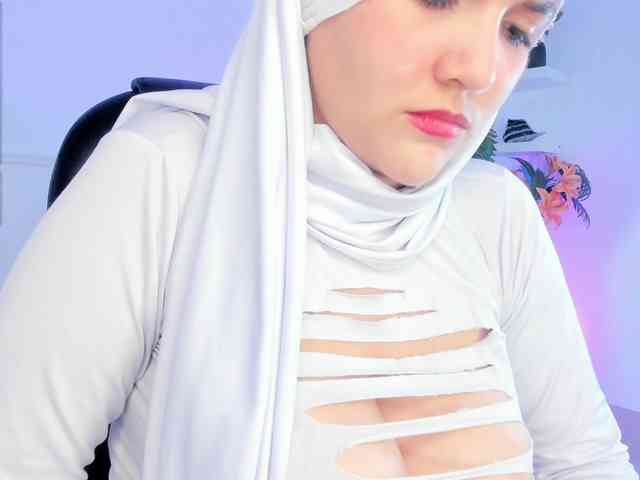 salma-isawwi webcam
